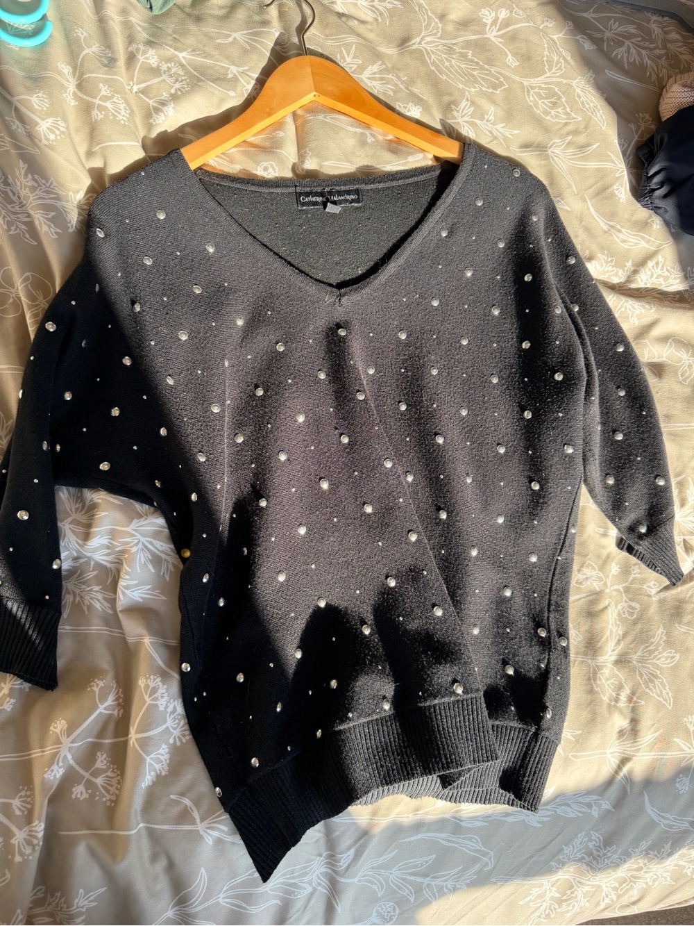Catherine Malandrino Black V‑Neck Sweater with Pearl Studs